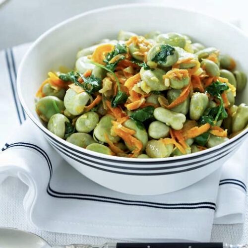 Broad beans with Coriander and Cumin or Green Foul