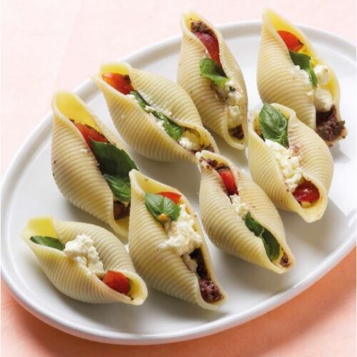 Pasta Shells with Tomato,  Basil and Tapenade